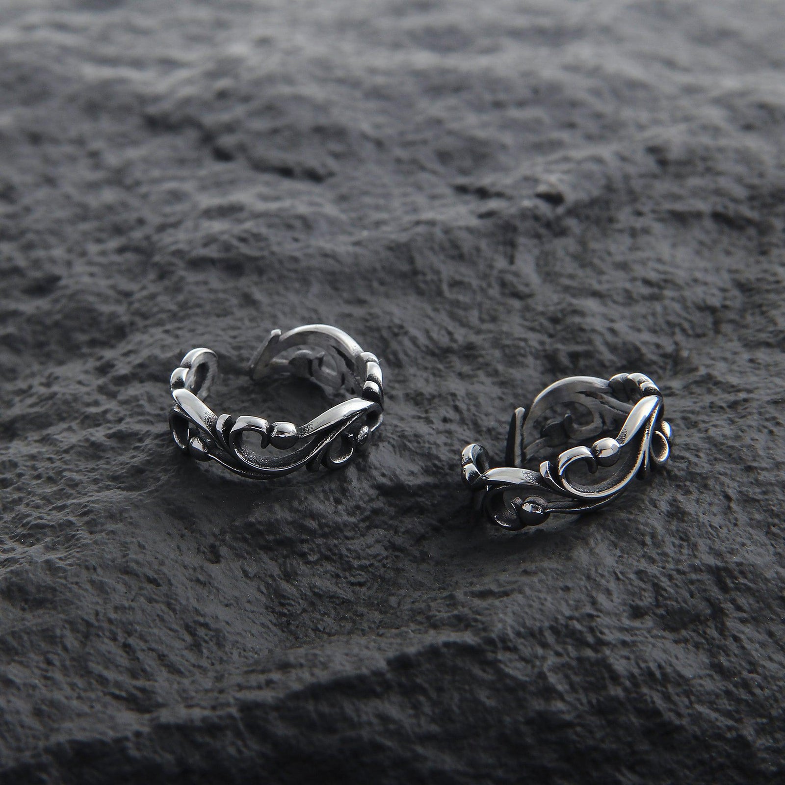 Vintage Pattern Cutout Ring