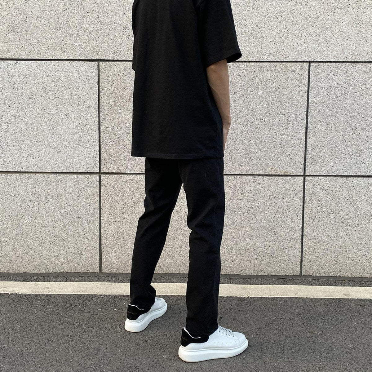 Washed Slim Elastic Jeans